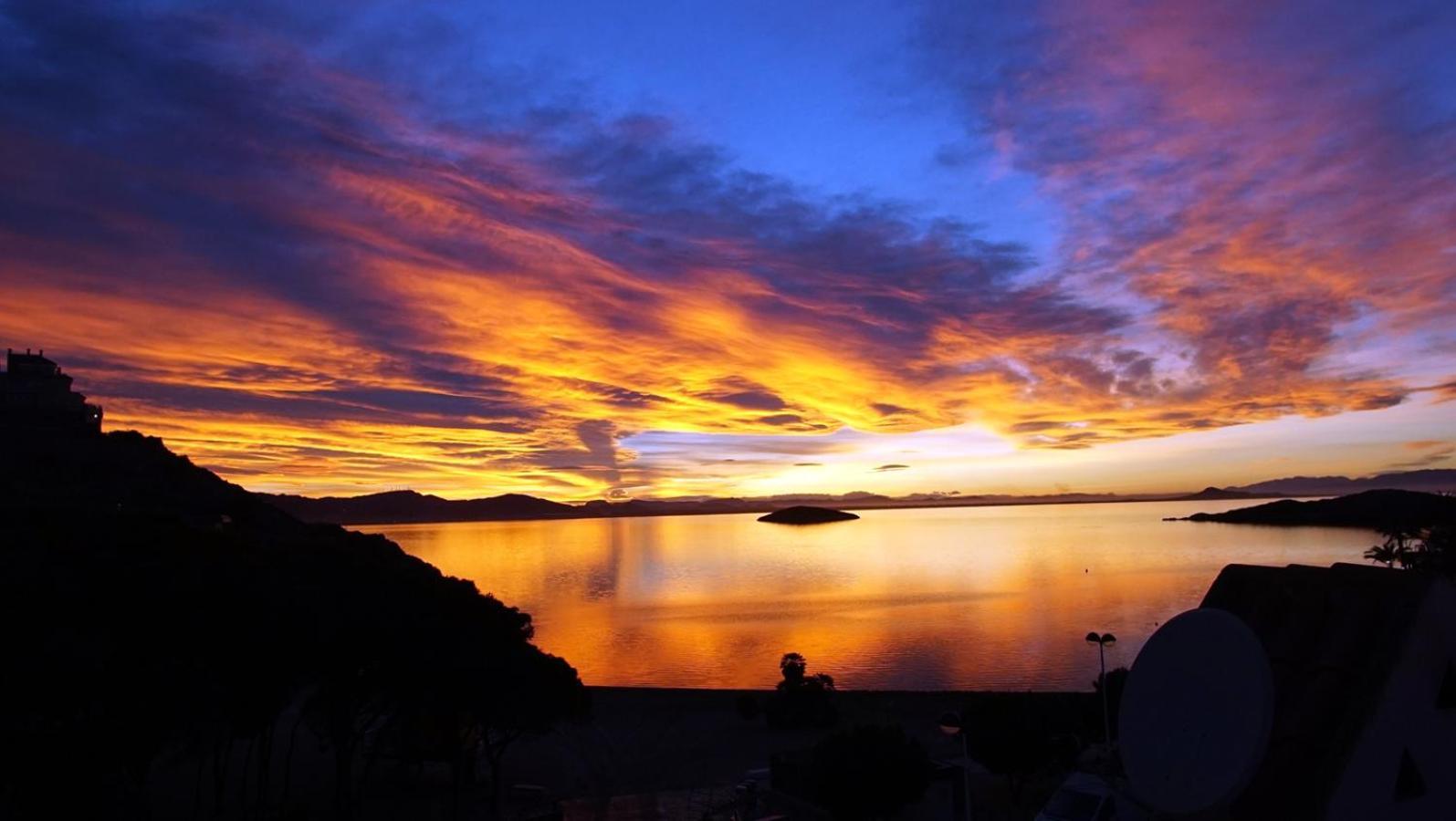 Nido Del Amor Deluxe 1A Linea Terraza Indoorpool Wifi Aire Netflix 10 Metros A Cala Del Pino La Manga del Mar Menor Kültér fotó